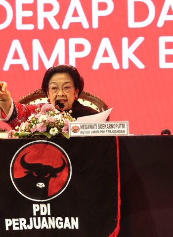 Megawati, PDI-P Akan Tetap Kritisi Pemerintah sebagai Penyeimbang