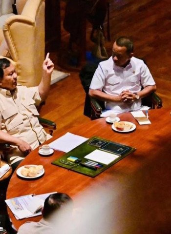 Prabowo Gelar Rapat Maraton di Hambalang Bahas Perkebunan, Ekonomi, dan Pertambangan