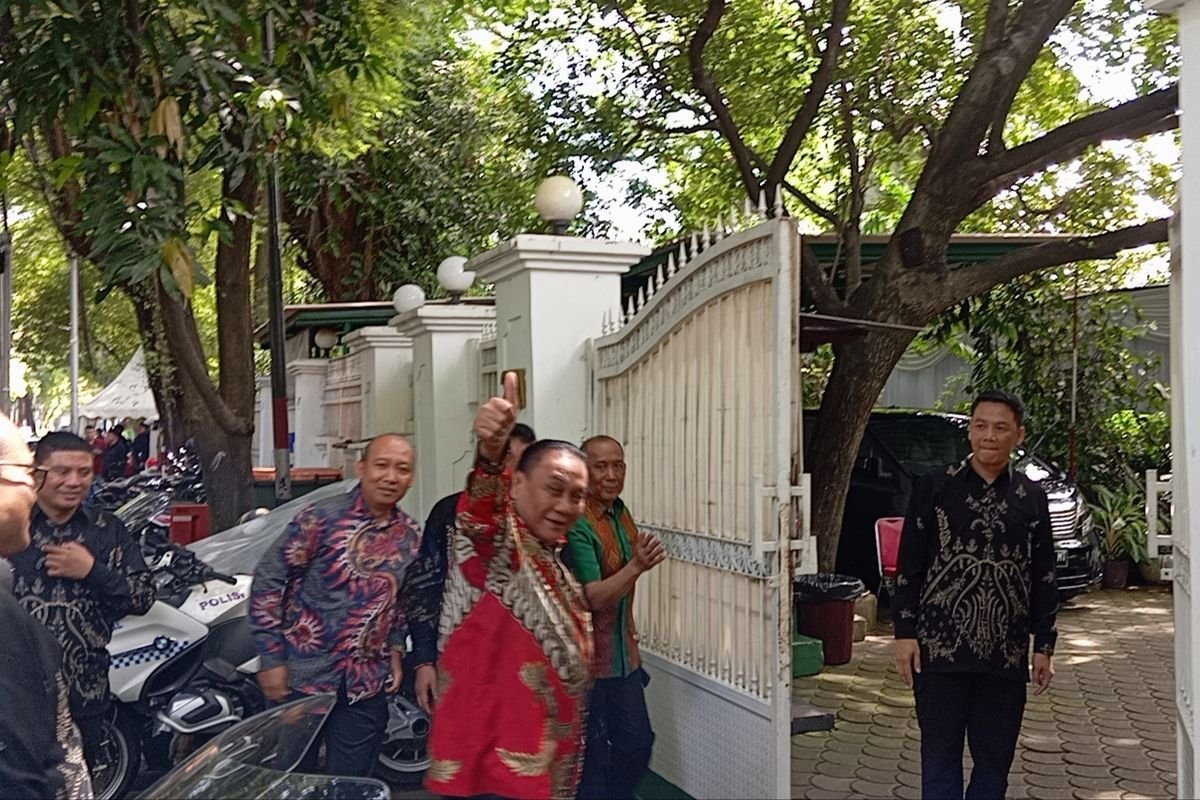 PDIP Lakukan Penyegaran Struktur, Bambang Pacul dan Olly Lepas Jabatan Ketua DPD