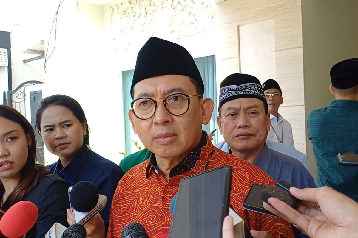 Peluncuran Buku Sejarah Indonesia Versi Baru Ditunda, Fadli Zon Sebut Masih dalam Tahap Pembacaan dan Penyuntingan