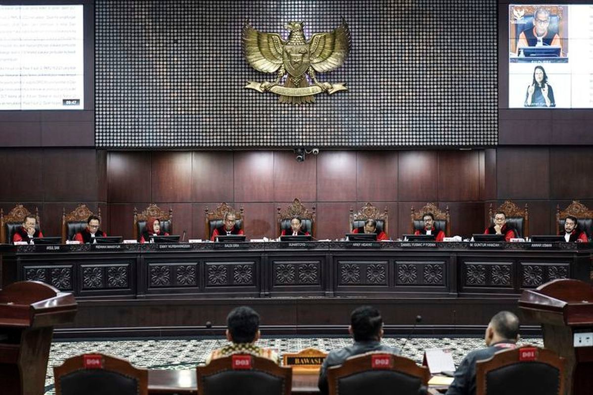 MK Kabulkan Sebagian Gugatan UU Cipta Kerja yang Berkaitan dengan Lingkungan Hidup