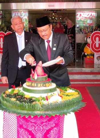 Kemensos Gelar Tasyakuran HUT ke-80 RI, Gus Ipul Ajak Pegawai Tingkatkan Dampak Kerja