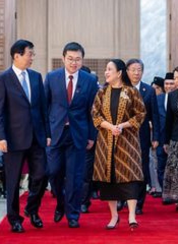 Puan Maharani Terima Kunjungan Ketua MPR China, Bahas Kemitraan RI-China