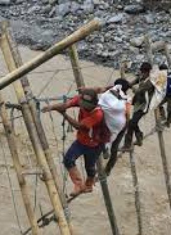 Privatisasi Bantuan dan Politik Tanpa Malu: Tantangan Baru di Tahun 2025