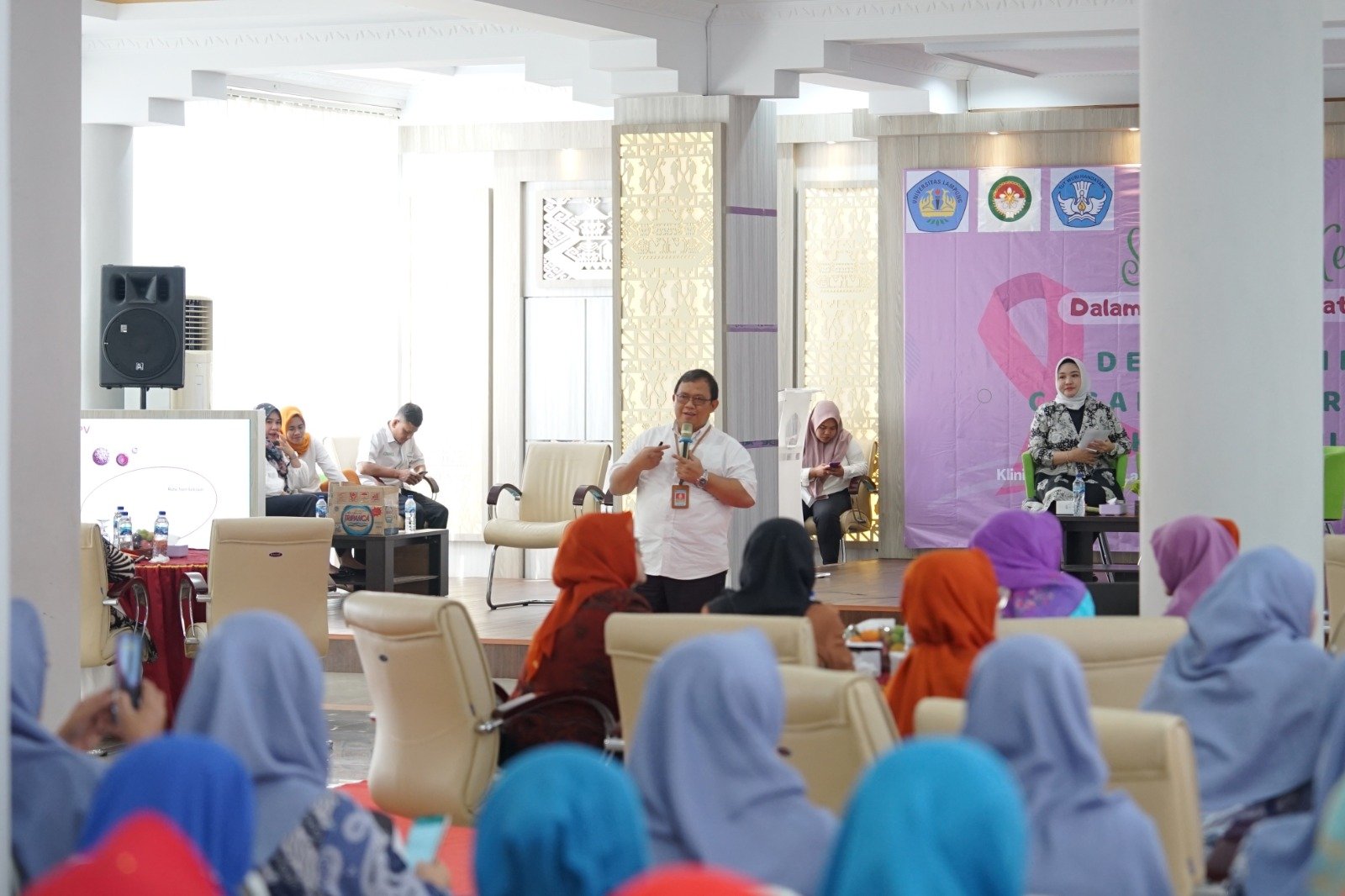 Seminar Pencegahan Kanker Serviks: Upaya Dini untuk Kesadaran Kesehatan