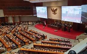 Revisi Tata Tertib DPR: Persetujuan Evaluasi Berkala Pejabat Negara