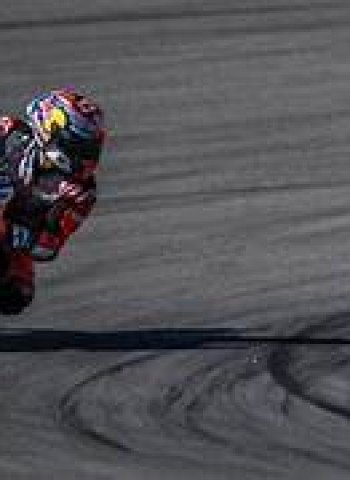 Kecelakaan Tragis di Sepang: Jorge Martin Jalani Operasi