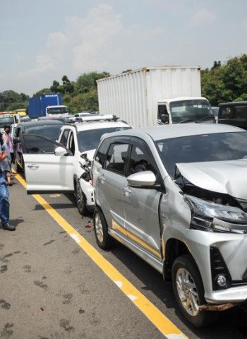 Kecelakaan Beruntun di Gerbang Tol Ciawi: Sufmi Dasco Ahmad Serukan Pengecekan Berkala