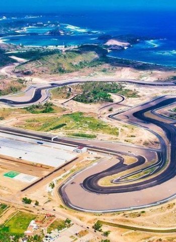 Modifikasi Sirkuit Mandalika NTB untuk Balap Mobil Internasional