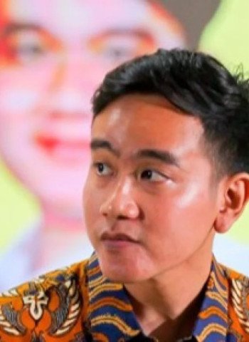Gibran Rakabuming Raka Ingatkan Kepala Daerah: Antisipasi Mudik Lebaran 2025, Hindari Penumpukan di Tol