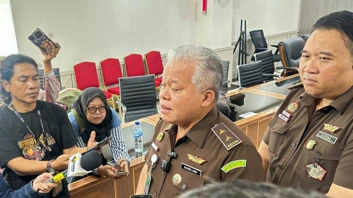 Kejaksaan Agung Tetapkan Sembilan Tersangka Baru dalam Kasus Korupsi Impor Gula