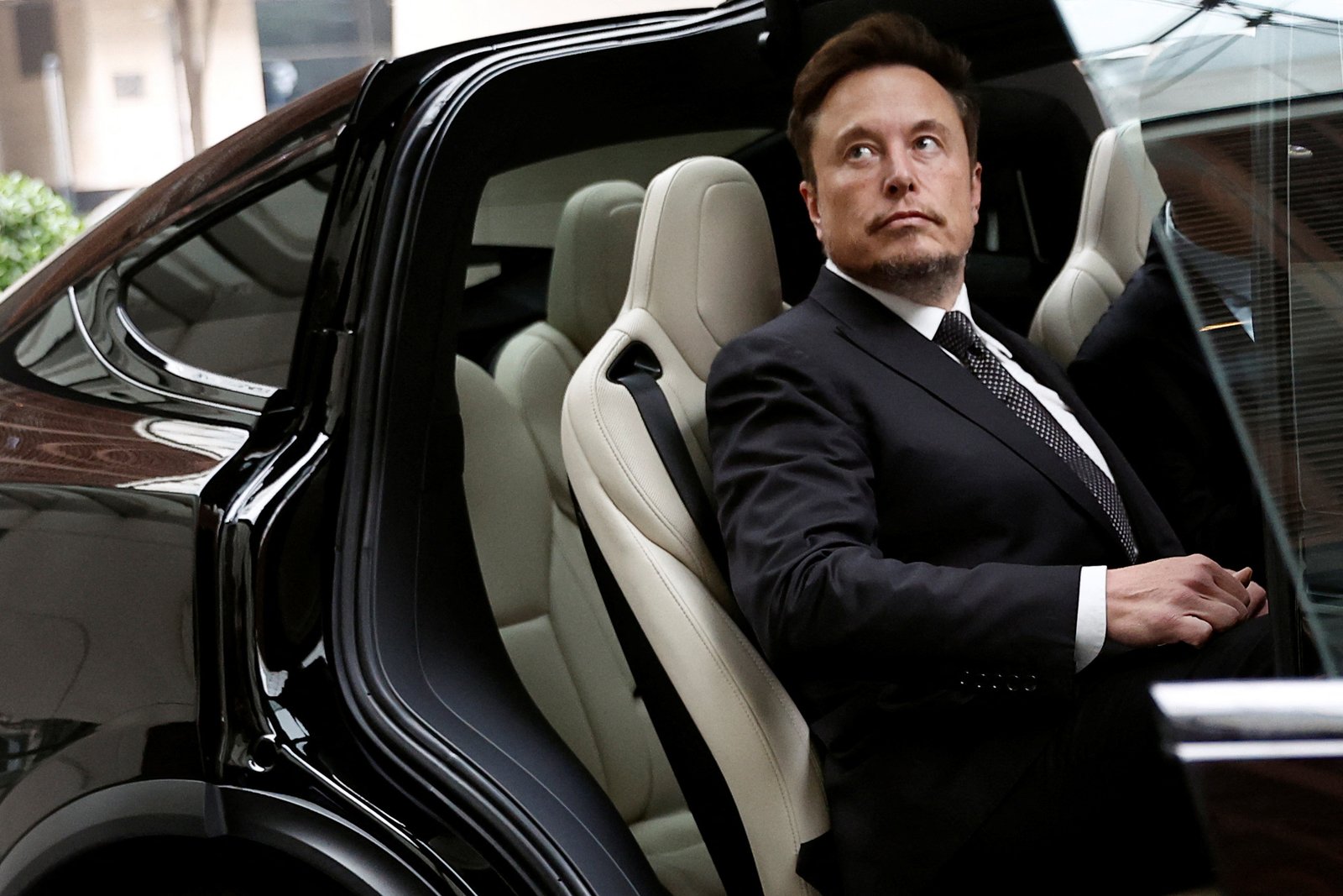 Kritik Elon Musk terhadap Penanganan Pemerintah : "Salah Penilaian dan Kurang Informasi"