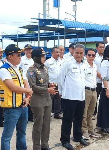 KKP Beri Peringatan Keras kepada Pemilik Pagar Laut di Tangerang: Akui atau Dibongkar Paksa