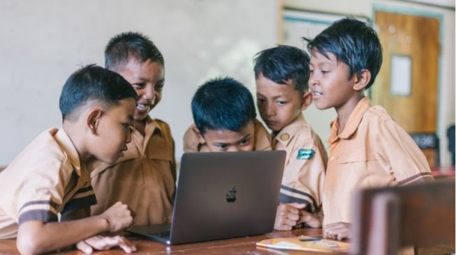 Wacana Libur Sekolah Selama Ramadhan 2025: Pembahasan dan Pertimbangan