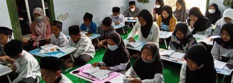Bripka Syamsuddin: Pengorbanan Mulia untuk Pendidikan Anak Yatim di Manggarai