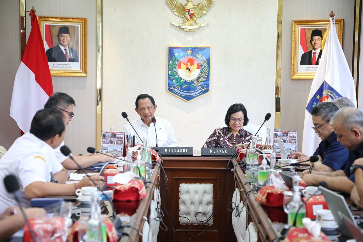Mendagri dan Menkeu Bahas Optimalisasi PSN dan Realisasi Pendapatan Daerah