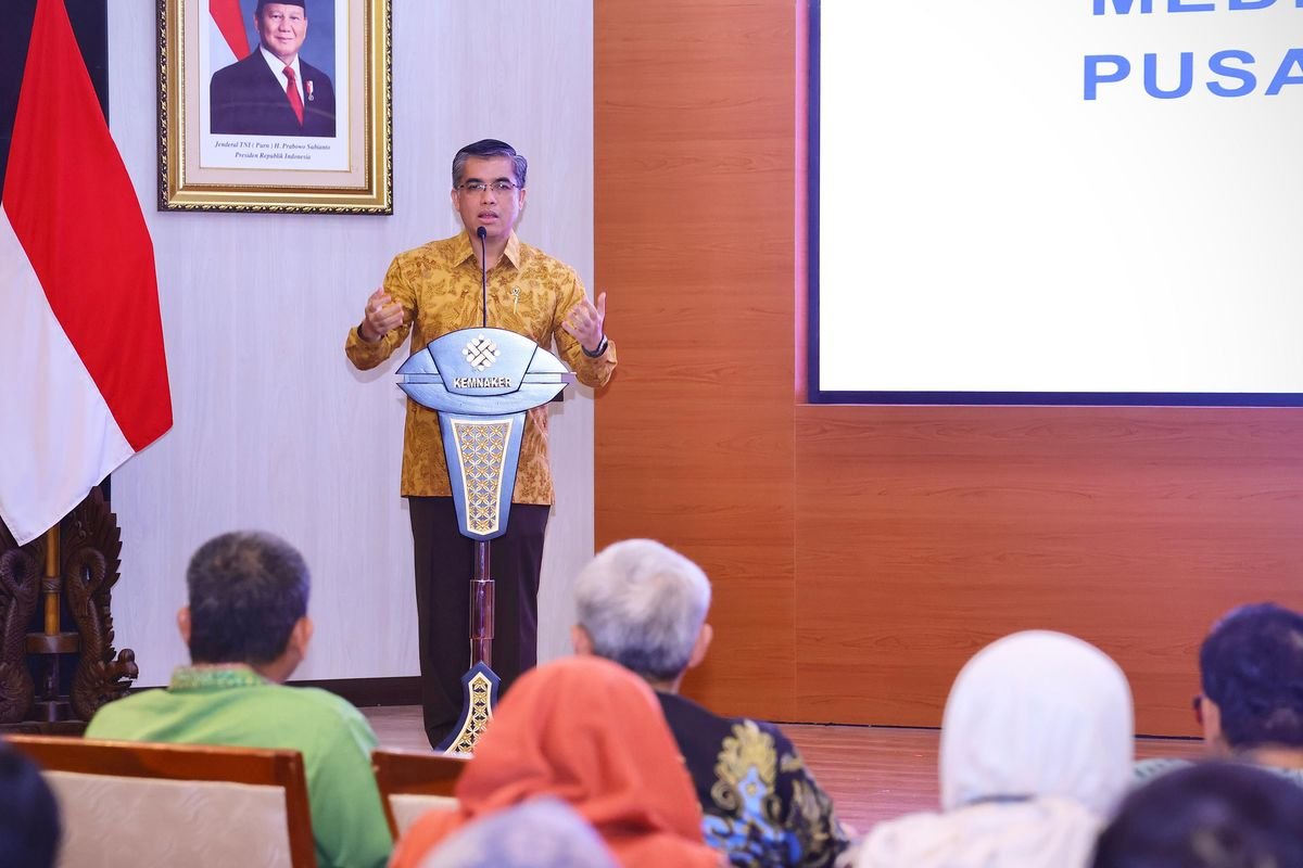 1.072 Mediator Hubungan Industrial Teken Pakta Integritas Sebagai Wujud Komitmen