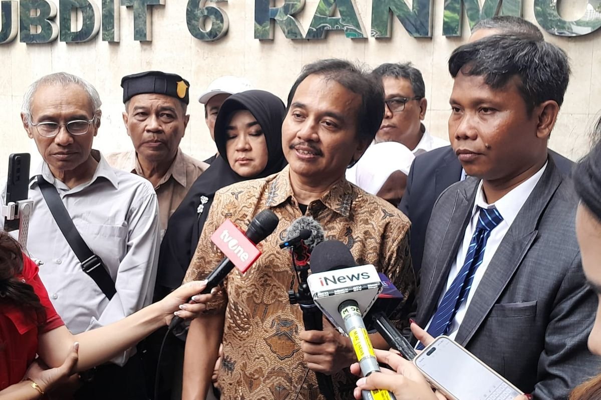 Roy Suryo Soroti Dugaan Ijazah Palsu Jokowi, Demokrat Tegaskan Sudah Bukan Kader Sejak 2019