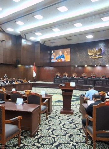 Ketidakhadiran Berulang DPR dalam Sidang Uji Formil UU TNI Memicu Kritik terhadap Komitmen Legislasi