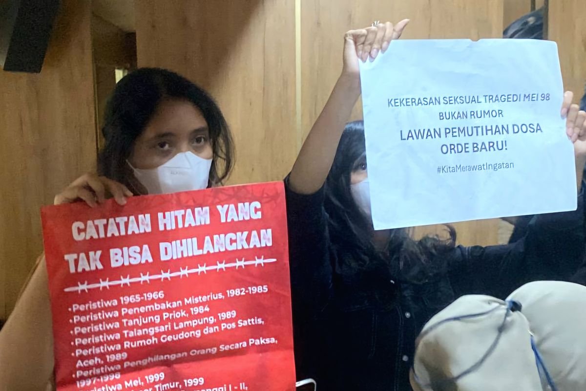Desakan Fraksi PKB DPR agar Fadli Zon Tunda Penulisan Ulang Sejarah Nasional