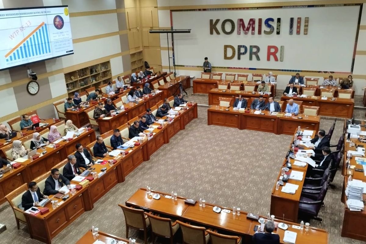 DPR Menyampaikan Kritik Terhadap MK Mengenai Modifikasi Regulasi Pemilu