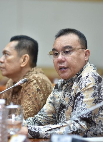 Sufmi Dasco Ahmad Angkat Isu Keterbatasan Akses Transportasi di Pulau Enggano