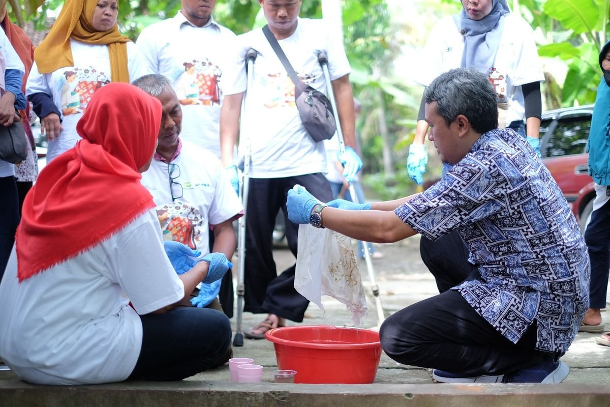 Inisiatif Pegadaian Dengan Pelatihan Membatik dan Pemasaran untuk Difabel di Bantul