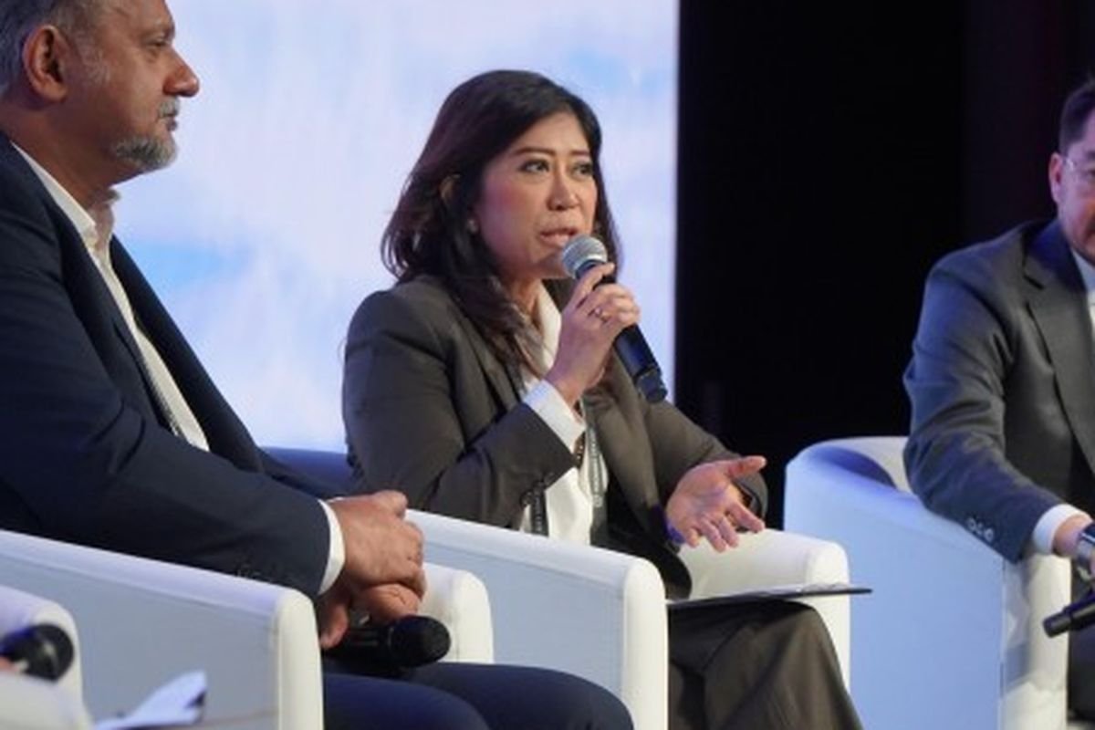 Menkomdigi Soroti Ketidakpatuhan Facebook dan WhatsApp dalam Hapus Konten Negatif