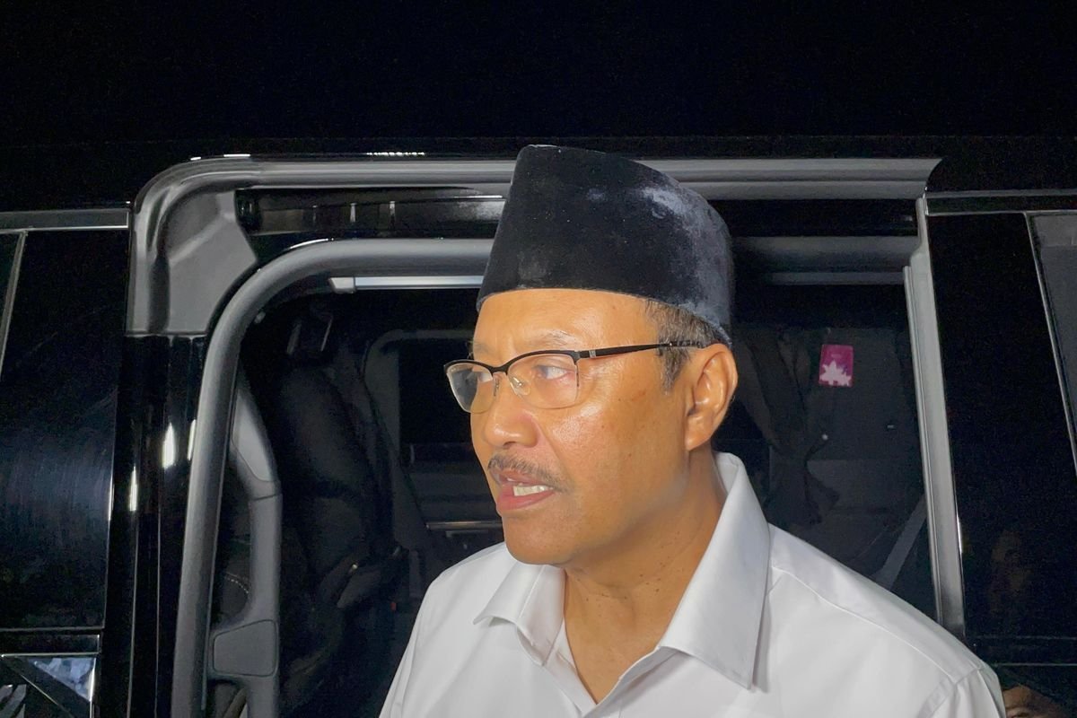 Prabowo Subianto Menggalang Menteri di Hambalang, Menitikberatkan Persiapan Sekolah Rakyat