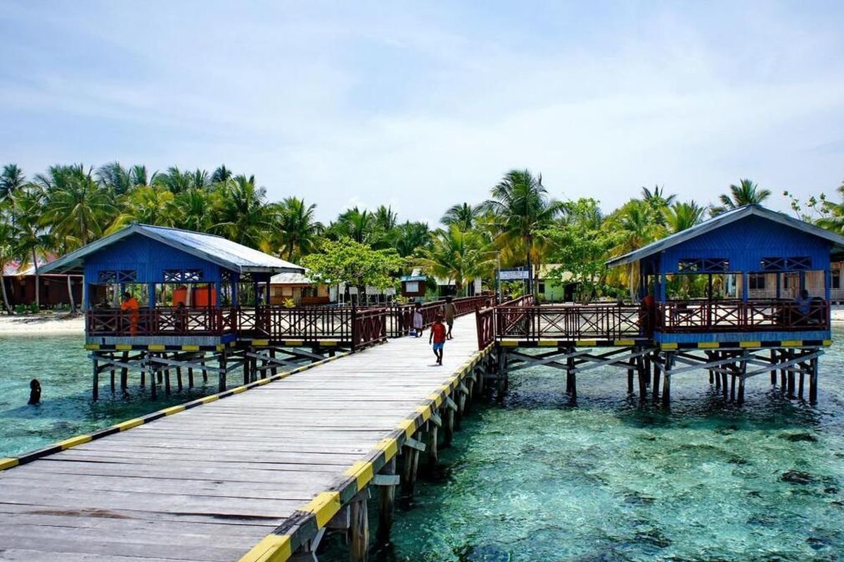 Gubernur Papua Barat Daya: Isu Kerusakan Lingkungan di Pulau Gag Adalah Hoaks