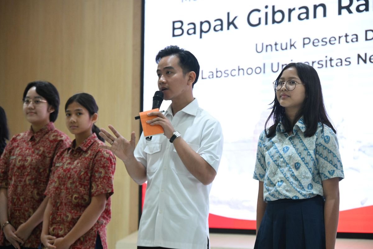 Wapres Gibran Rakabuming Raka Tekankan Etika dan Pendampingan dalam Pemanfaatan AI di SMP Labschool Jakarta