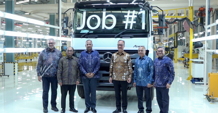 Pabrik Baru Mercedes-Benz di Cikarang Disambut Menperin Dorong Investasi Industri Otomotif