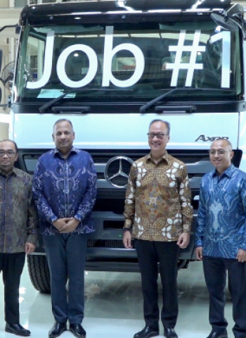 Pabrik Baru Mercedes-Benz di Cikarang Disambut Menperin Dorong Investasi Industri Otomotif