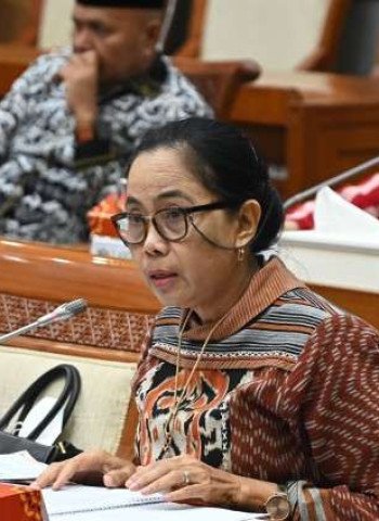 Anggaran Belum Siap, Pendidikan Dasar Gratis Sulit Diterapkan Tahun Ini