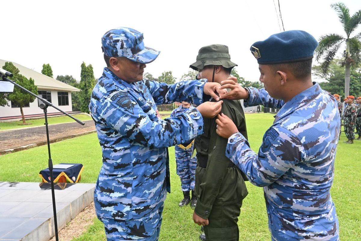 50 Pelajar SMP Subang Ikuti Pelatihan di Barak Militer Lanud Suryadarma