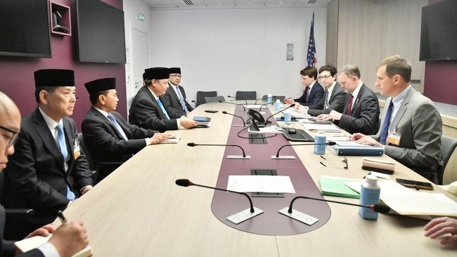 Posisi Proaktif Indonesia dalam Negosiasi Internasional: Airlangga Hartarto Berbicara
