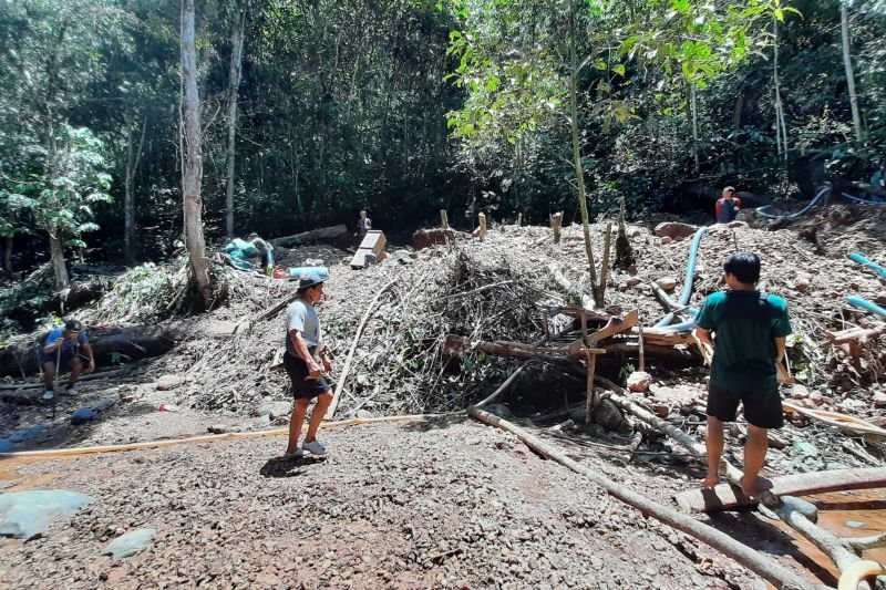 Penertiban Aktivitas Penambangan Emas Tanpa Izin di Taman Nasional Betung Kerihun
