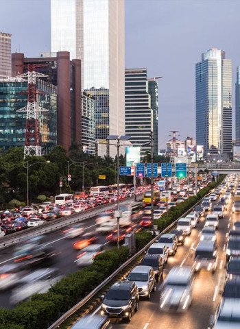 Berita Suram Ekonomi Indonesia: Tantangan dan Kewaspadaan di Masa Mendatang