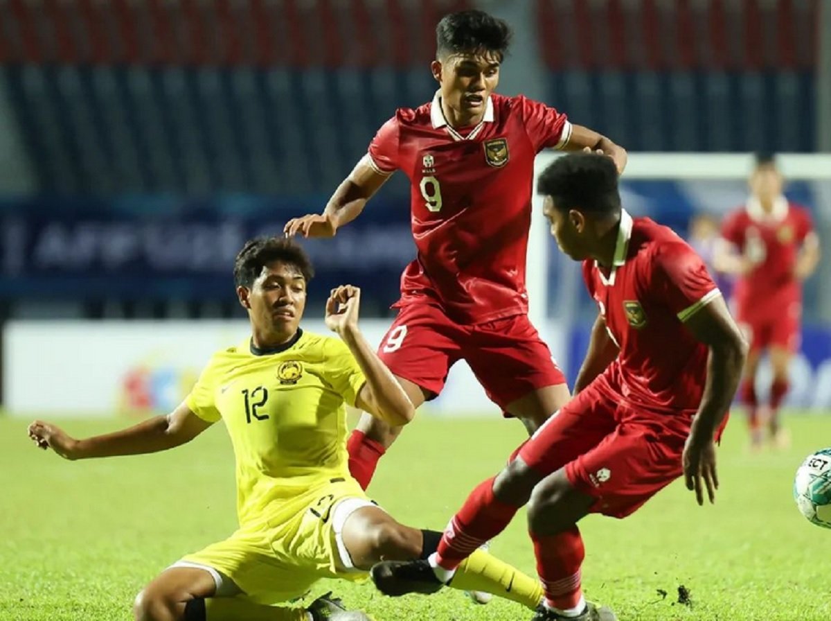 Persaingan Sengit Timnas Indonesia dan Malaysia: Tensi Meningkat di Asia Tenggara