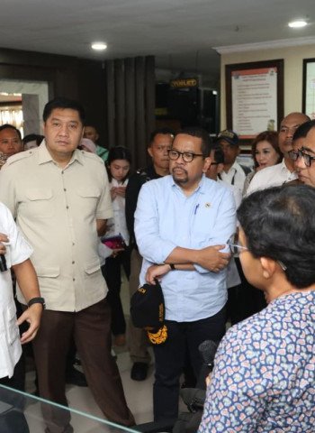 Mendagri Tito Karnavian Dorong Sosialisasi Kebijakan Pembebasan BPHTB dan PBG di Denpasar
