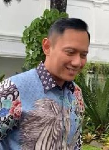 Restrukturisasi Utang Kereta Cepat Whoosh: Pertemuan AHY dan Presiden Prabowo