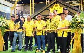 Peresmian Lapangan Padel di Kantor DPP Partai Golkar: Upaya Merangkul Generasi Muda