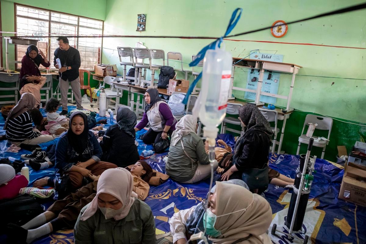 Wajah Ekonomi, Politik, dan Remiliterisasi di Balik Proyek MBG