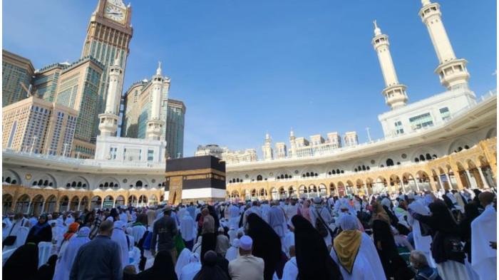 AMPHURI dan Mitra Siap Gugat UU PIHU ke MK Terkait Umrah Mandiri