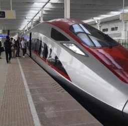 Strategi Penyelesaian Utang Kereta Cepat Whoosh: Tantangan dan Solusi