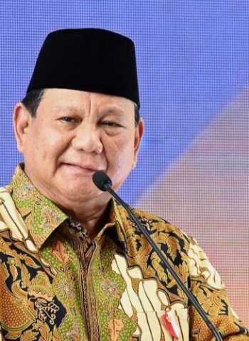 Prabowo Subianto: Membaca Buku Dua Jam Sehari di Era Digital