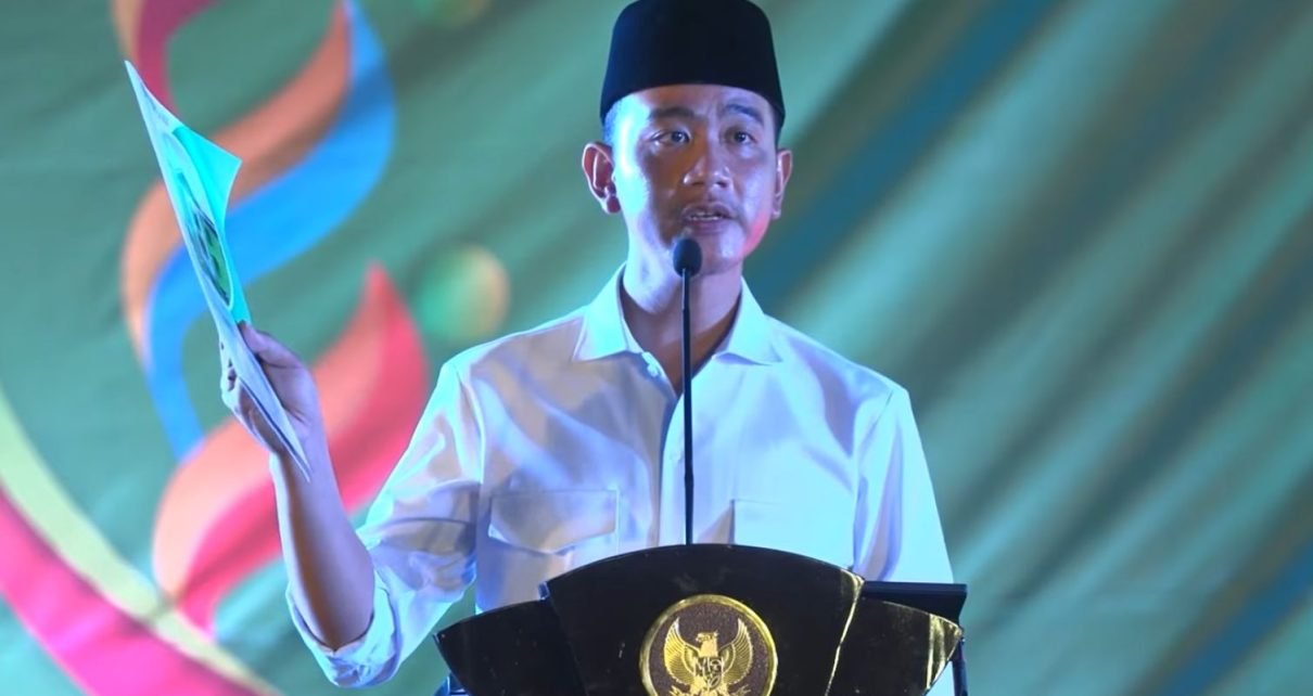 Gibran Dorong Santri Menjadi Ahli AI, Robotik, dan Keamanan Siber