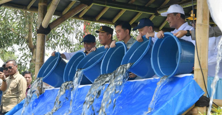 Penanaman Jagung Serentak di Tangerang: Gibran Didampingi Menhut dan Kapolri