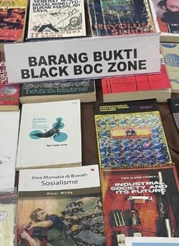 Kapolri Klarifikasi Penyitaan Buku Kiri: Kebetulan Ada di TKP