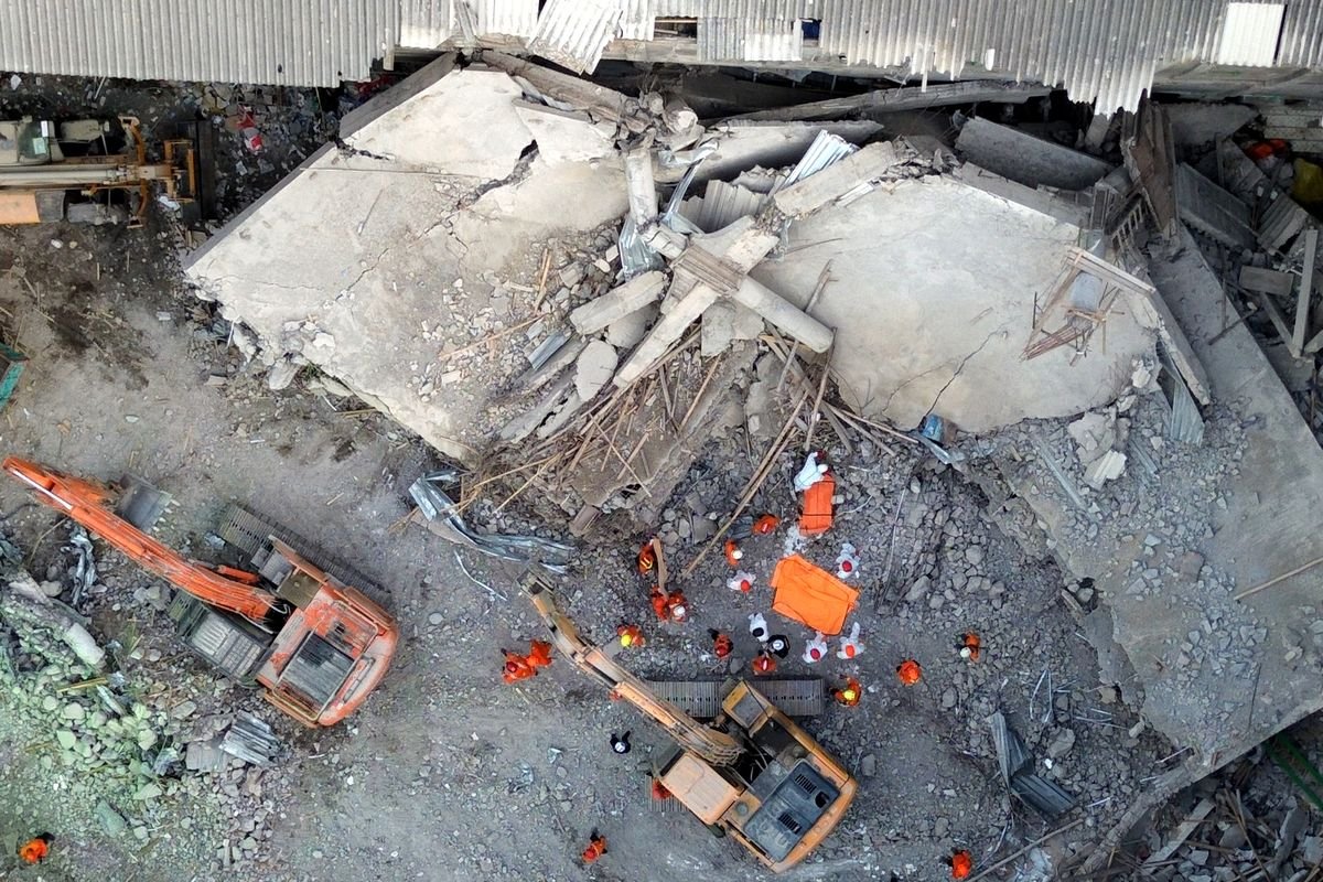 Pelajaran Berharga dari Tragedi Ponpes Al-Khoziny: Infrastruktur Rentan